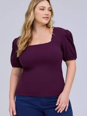 Belle Isle Scallop Neck Puff Sleeve Top